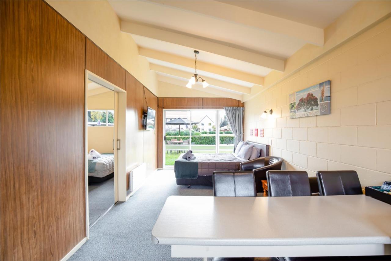 Alpine View Motel Te Anau Exterior foto